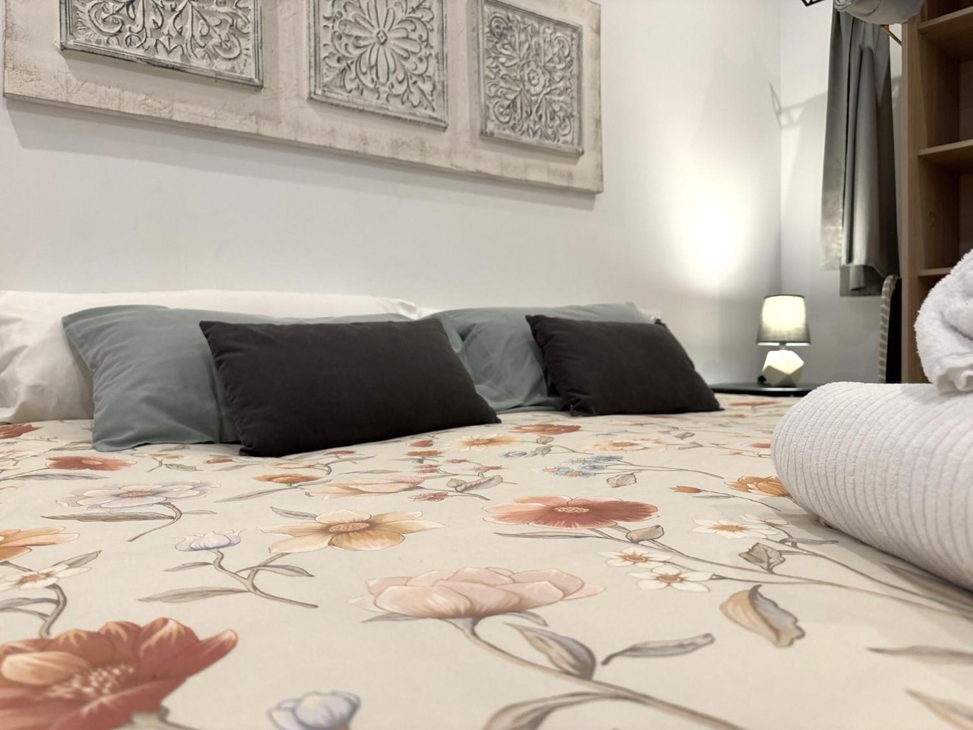 Apartamento Penaquinera En يانس المظهر الخارجي الصورة