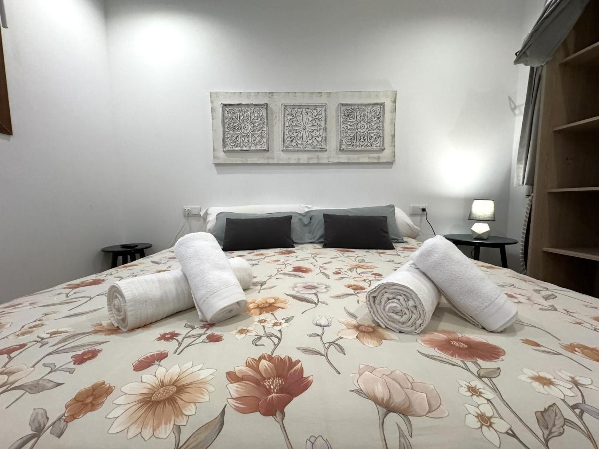 Apartamento Penaquinera En يانس المظهر الخارجي الصورة